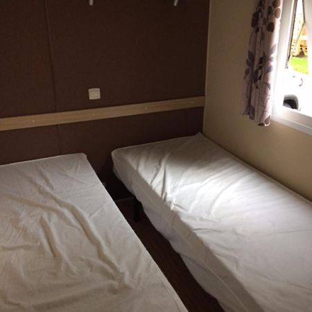 Mobilhome Chez Sylvie Au Camping De Pujol Argelès-sur-Mer Exteriör bild